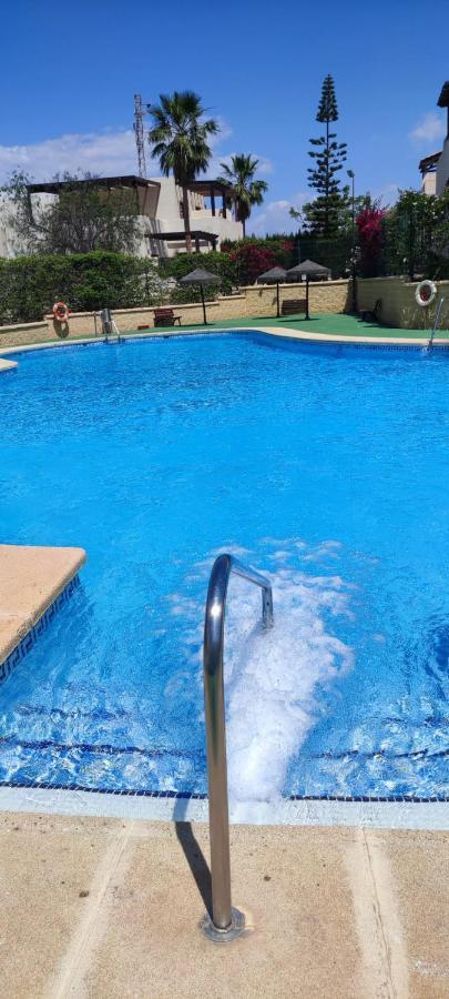 Casa Con Piscina En San Jose Sotillo Bagian luar foto