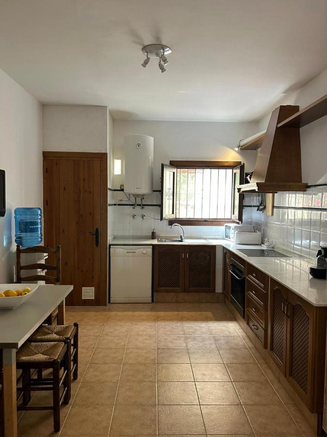 Casa Con Piscina En San Jose Sotillo Bagian luar foto